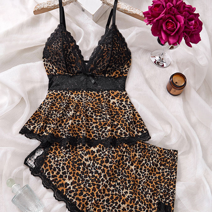 🎉Hot Sale💕Lace Trimmed V-Neck Camisole & Shorts Sleepwear Set